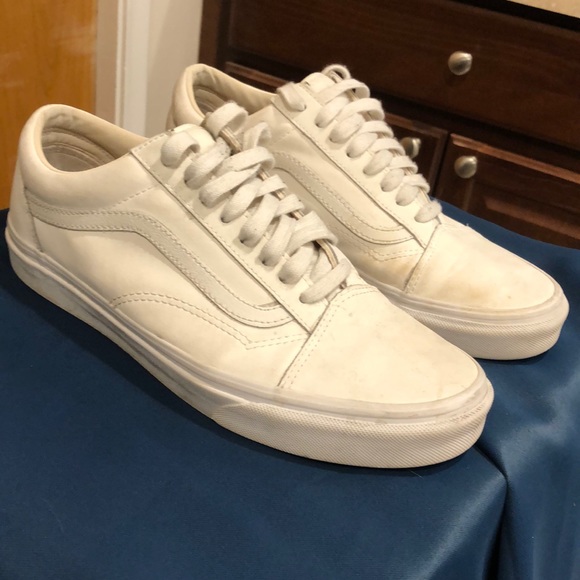 White Vans - Picture 2 of 4